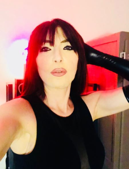 Yas_pulpeuse, 45 ans (Rennes)