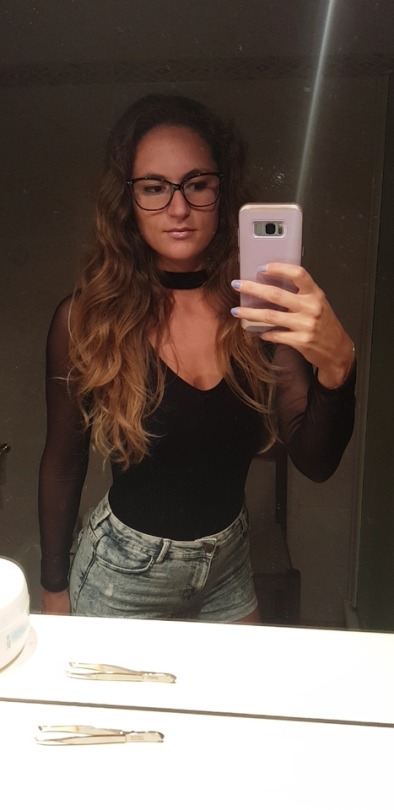 MA-IRINA99, 23 ans (Ajaccio)